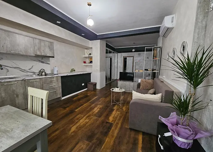 Dori\'S Vollga Apartment By Bohem Rentals